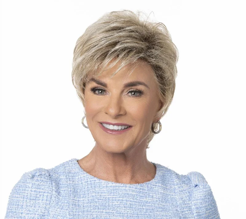 Short - bob wig for a super - sleek and minimalist styleFantastic Wig by Toni Brattin (Average Size)