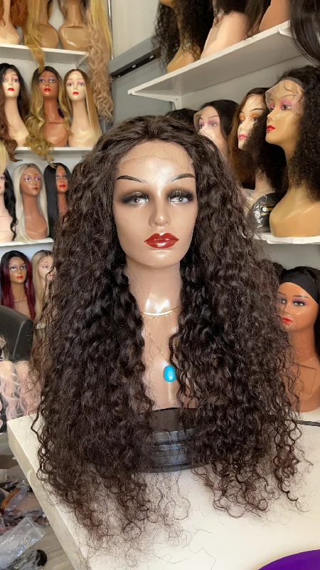 Human - hair wig with a silk - base cap for a comfortable and smooth feelKelly