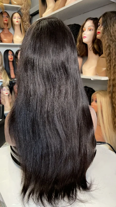 Human - hair wig with a 180 - density for a full and thick appearanceNatalia